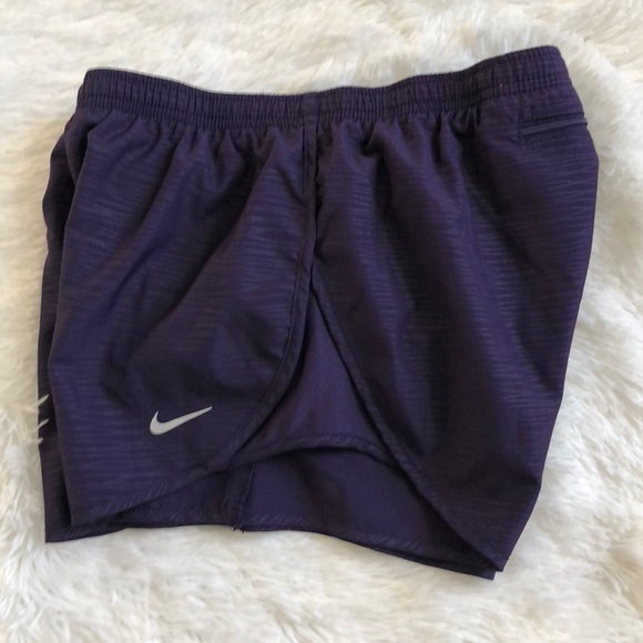 Nike plum running shorts - Picture 5 of 5